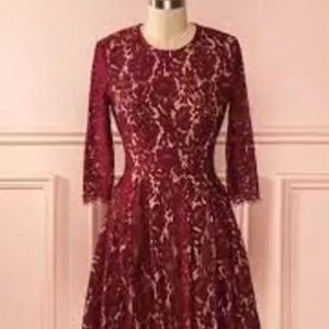 DO+BE Burgundy lace BURGUNDY Dress Size SMALL